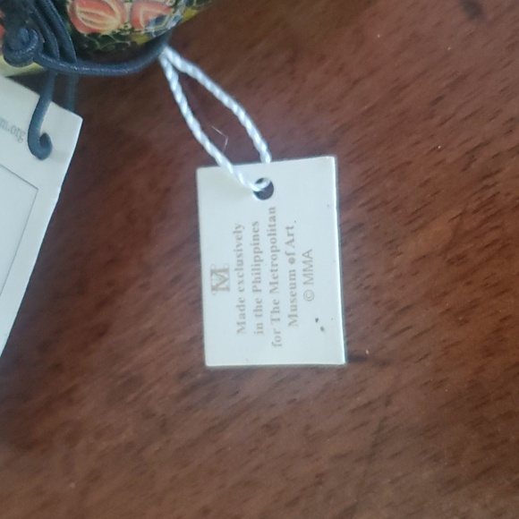 Vintage The Metropolitan of Art Bracelet - Picture 7 of 8